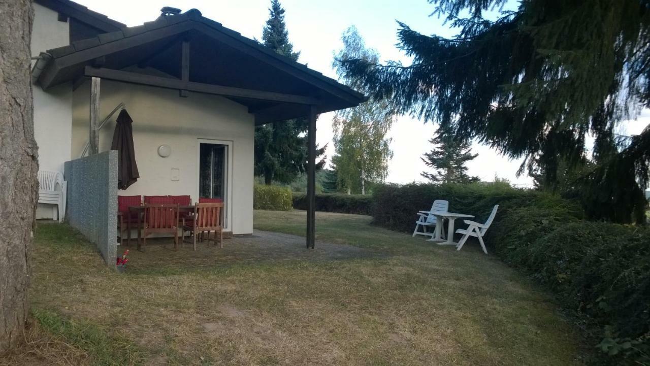 Blick in die Südeifel Biersdorf Exterior foto